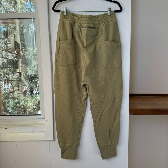New Free People June Bug Joggers Sweatpants Harem Slouchy Tan FP Movement - Picture 6 of 9
